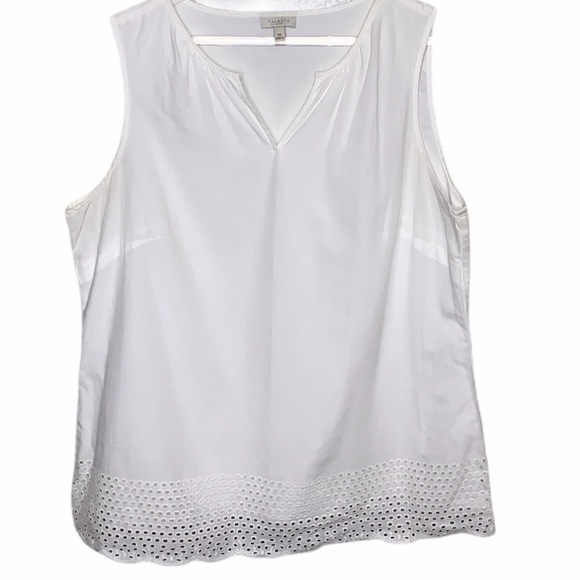 Talbots Tops - White scalloped Talbots top